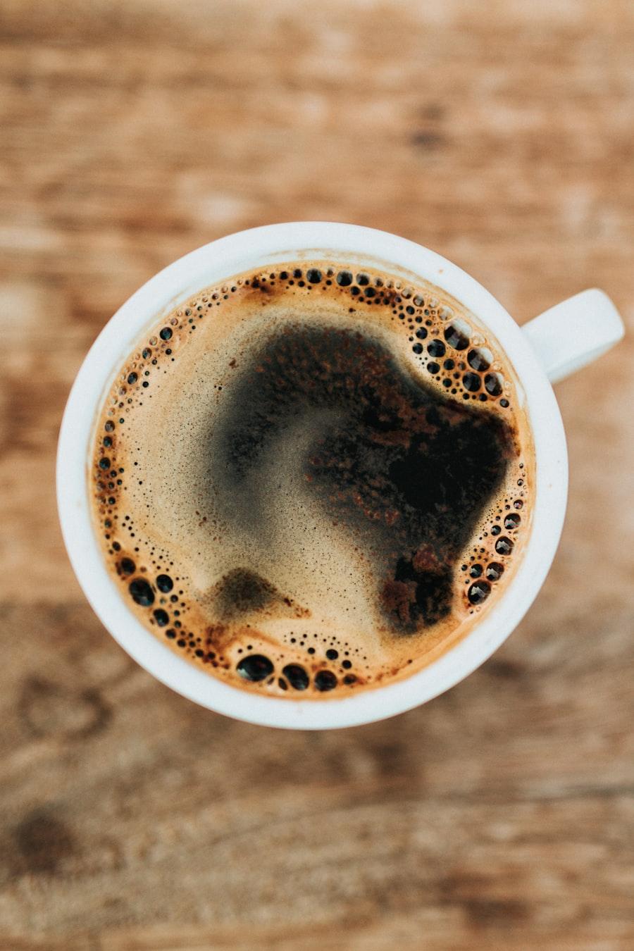 Przelew z kawy Kenia Kirinyaga, świeżo palonej w palarni AromaCafe